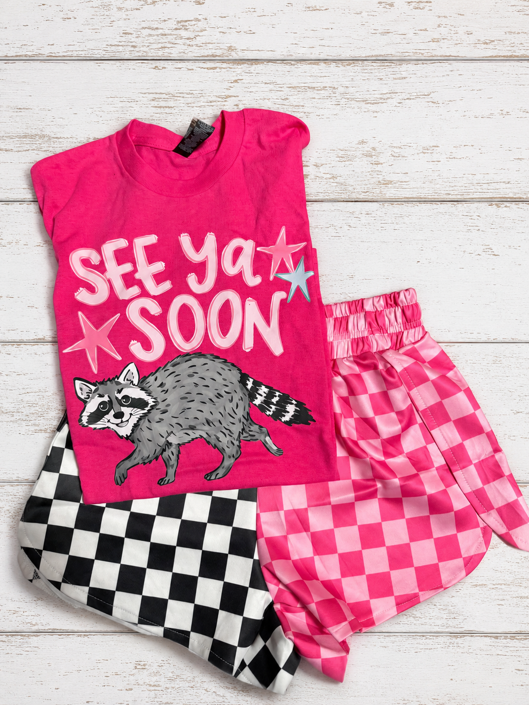 Raccoon tee