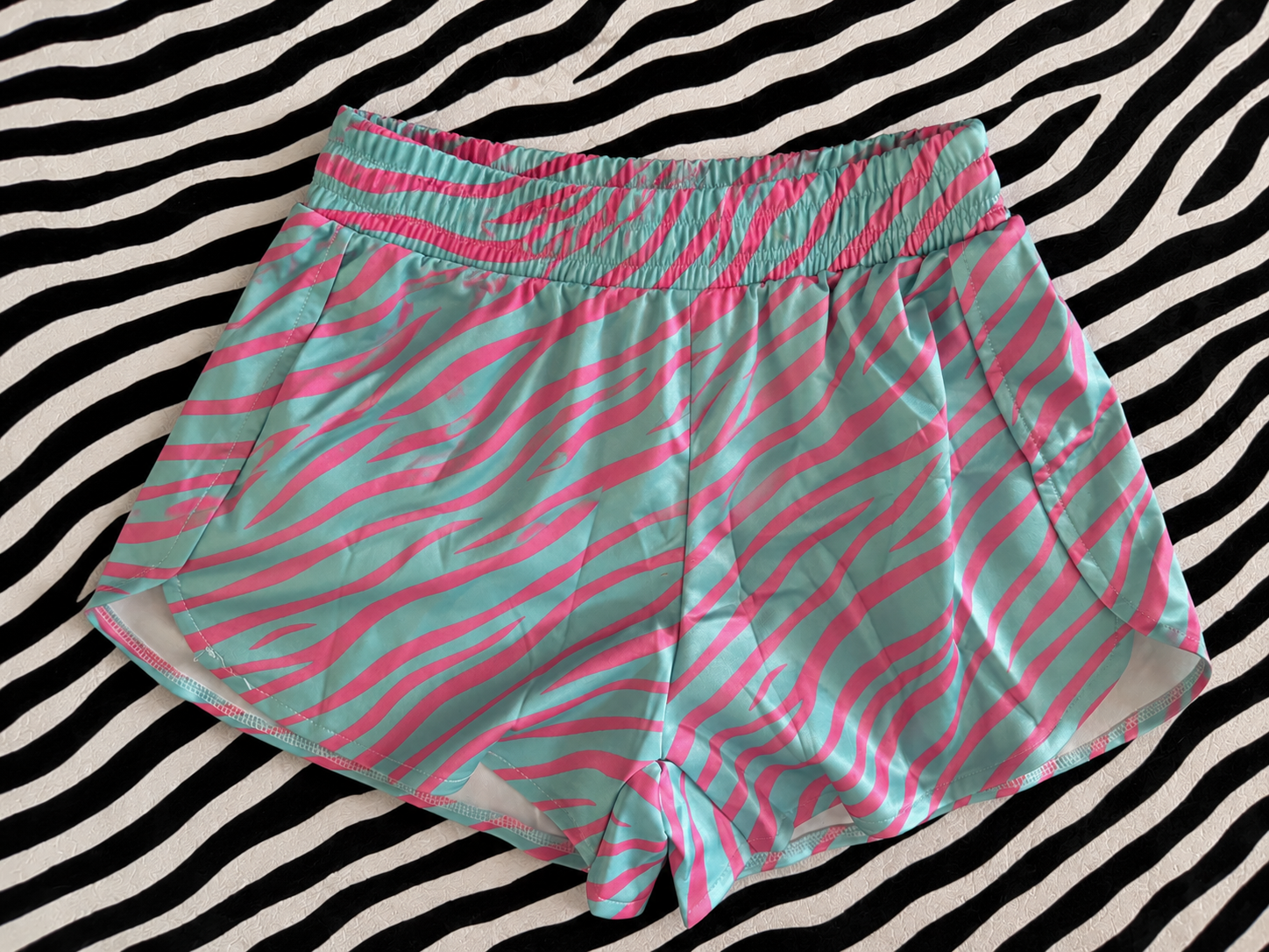 Zebra shorts