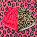 Leo/Pink shorts