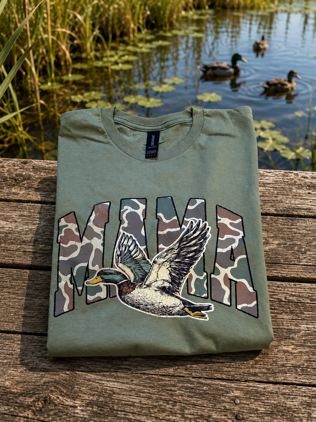 Mama duck tee